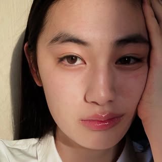 八木莉可子のプロフィール写真