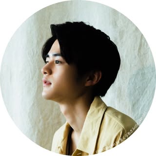 鈴鹿央士のプロフィール写真