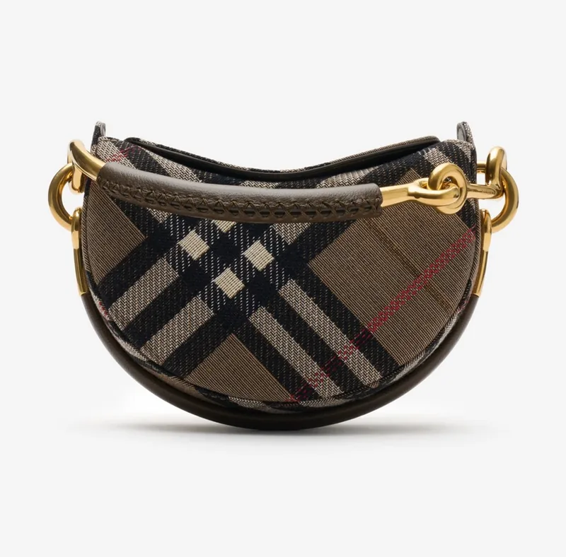 Burberry ブライドル クラッチバッグ