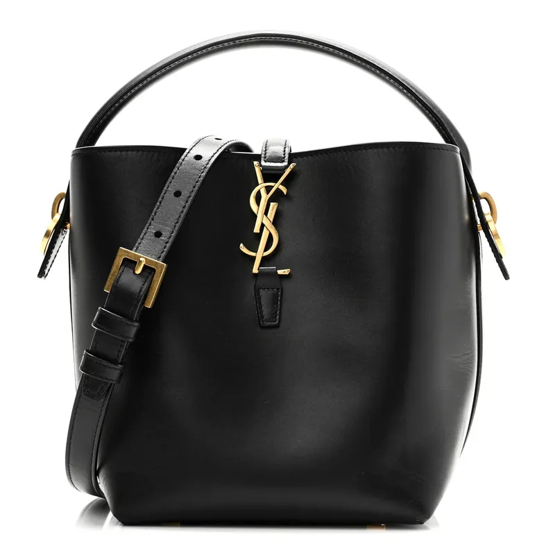 Saint Laurent ル 37(シャイニーレザー)